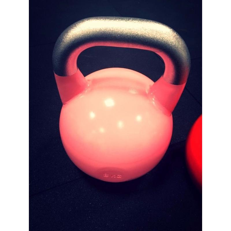 2 Brand New 8kg pink competition kettlebell