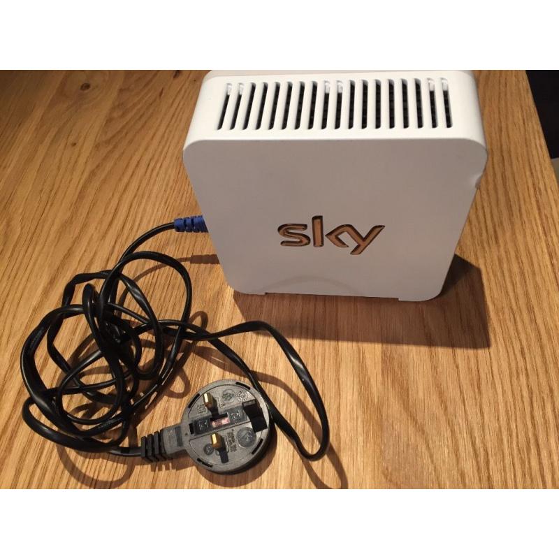 Sky Hub SR101 Wireless Broadband Internet Router