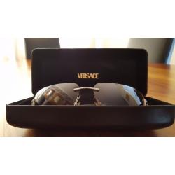 ???Genuine ladies Versace sunglasses ?