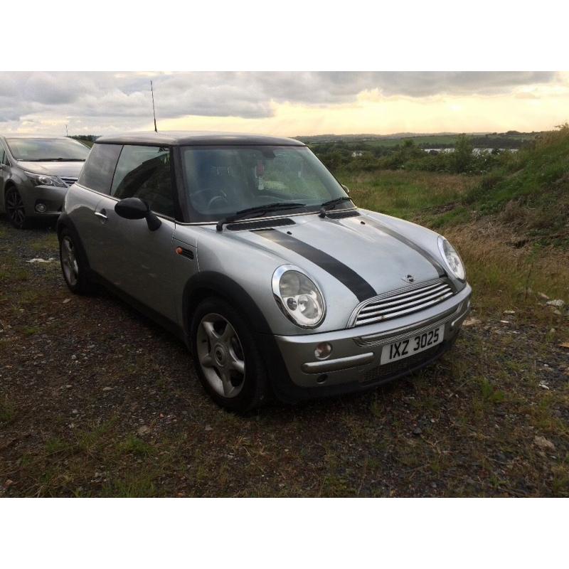 Mini Cooper 1.6i For Sale.