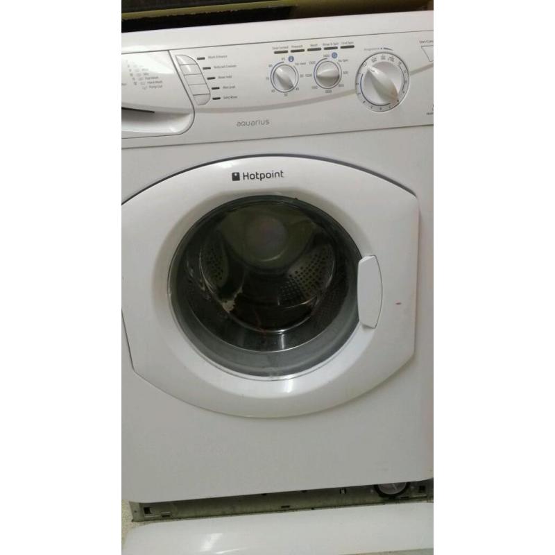 HOTPOINT AQUARIUS 6KG.