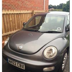 Volkswagen Beetle 1.6 Petrol in Grey