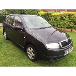 Fantastic Value And Great Condition 2002 52 Fabia 1.4 Blackline 5 Door Hatch 82000 MLS June 17 MOT