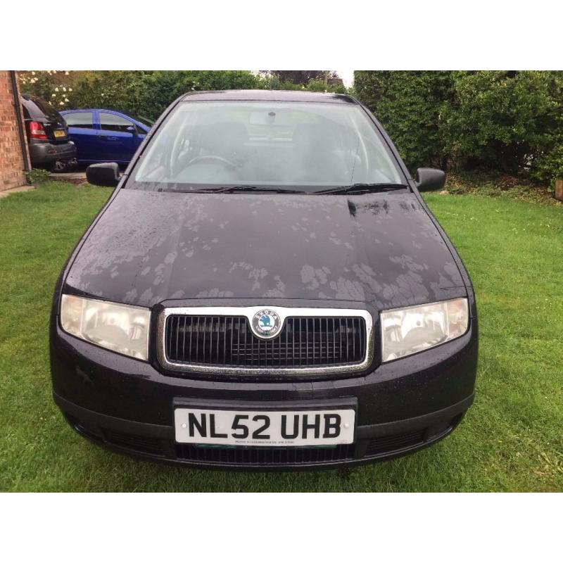 Fantastic Value And Great Condition 2002 52 Fabia 1.4 Blackline 5 Door Hatch 82000 MLS June 17 MOT