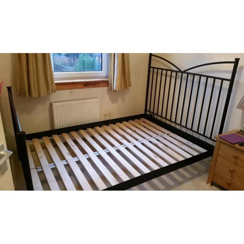 Double bed