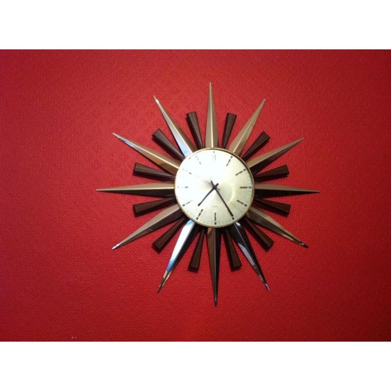 Genuine 70s Metamec Star Clock