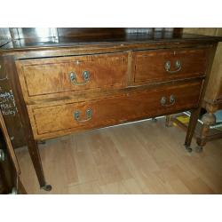 *PENDING COLLECTION* Dresser with mirror