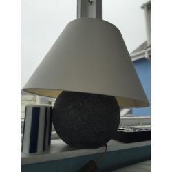 LAMP- Round and chic