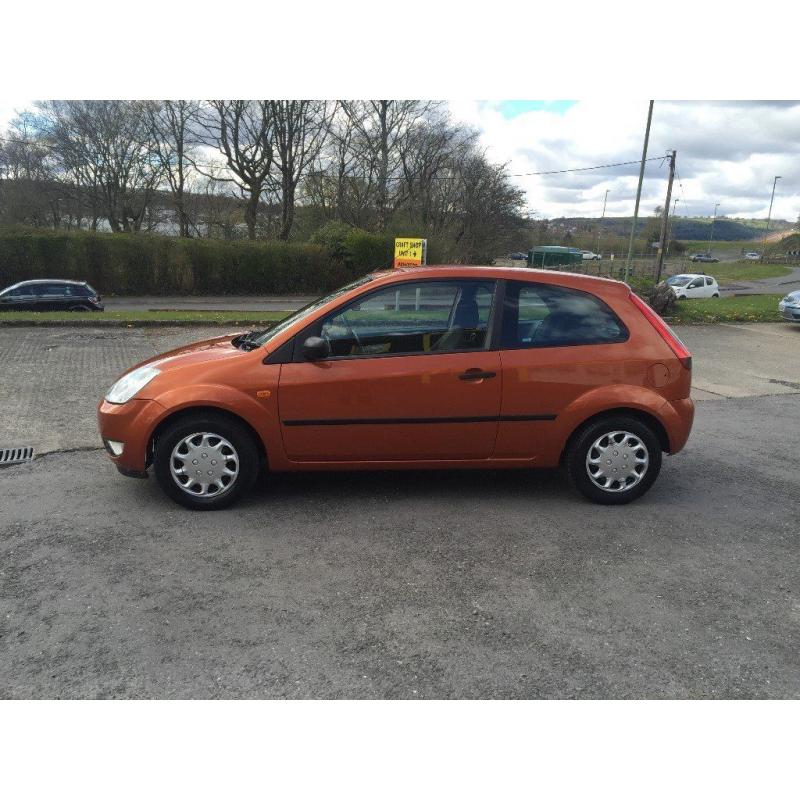 FORD FIESTA ZETEC 1.4cc 3 door h/back 03/2003 3 former keepers 100k all old mots/invoices m.o.t 3/1/