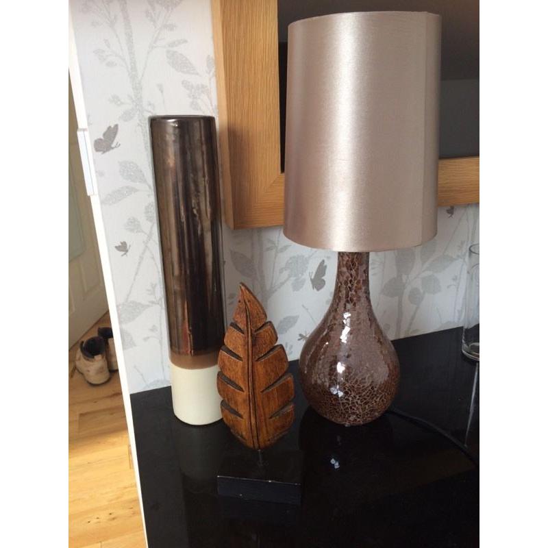 Lamp, vase, leaf ornament