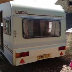 Twin axel Avondale 5/6 berth with full size awning