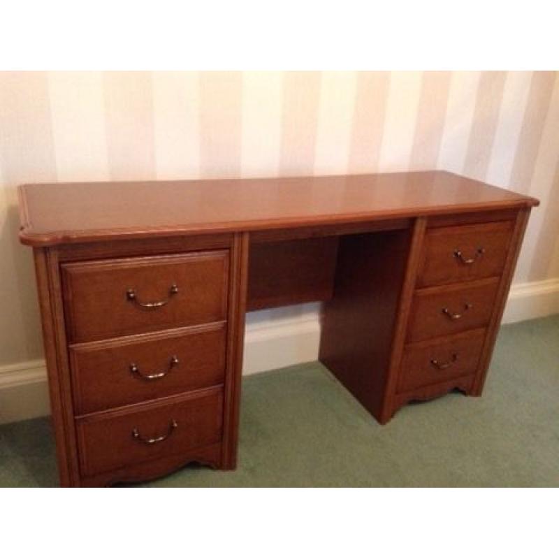 Dark Wood Dressing Table