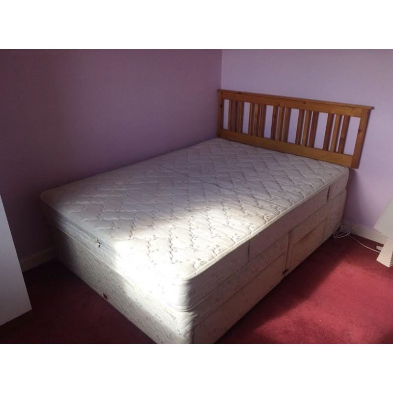 Double Bed - Base mattress & headboard