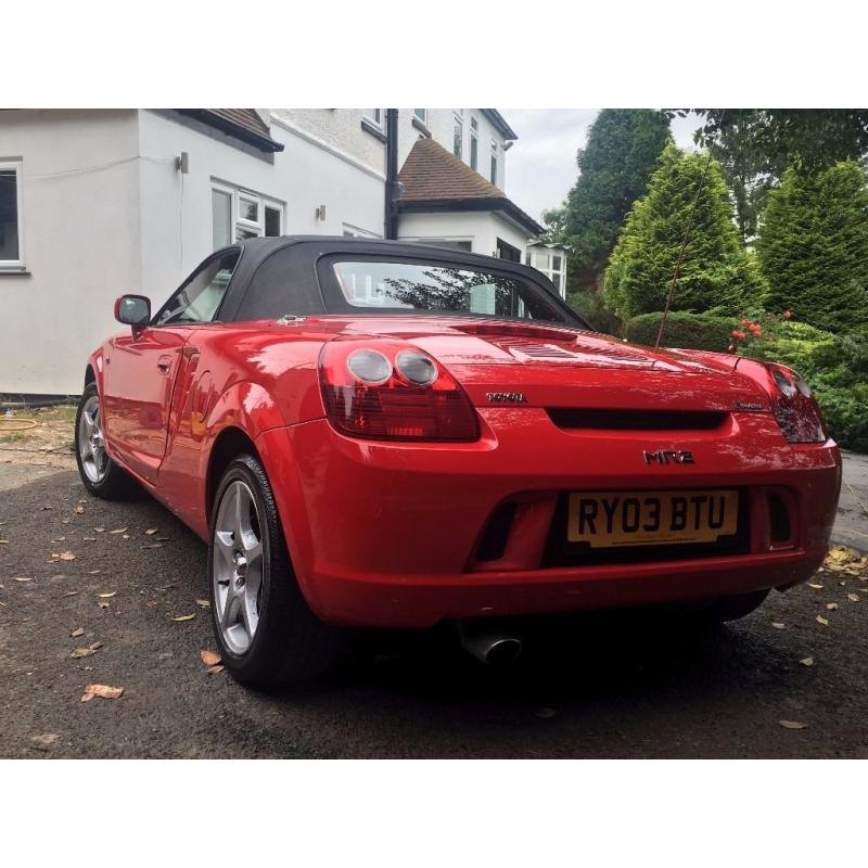 TOYOTA MR2 ROADSTER 1.8L RED 50,948 MILES - HARD AND SOFT TOP. WELL LOOKED AFTER, GREAT CONDITION