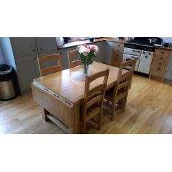 Kitchen/dining table 6 Chairs