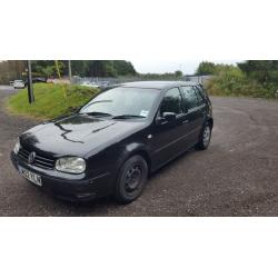 VOLKSWAGEN GOLF 1.4 LITRE 5 DOOR HATCHBACK 2002. 133000 MILES. MOT JULY 2017