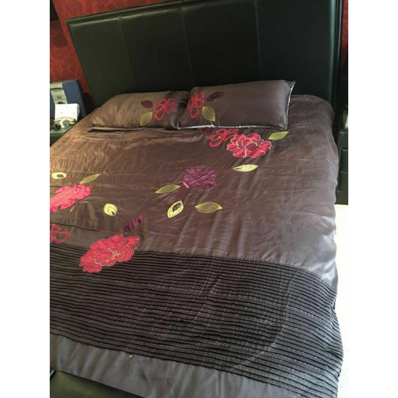 john lewis king size purple with flower duvet cover and 2 pillow case