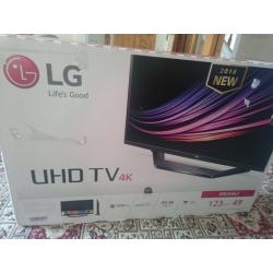 Boxed and sealed LG 49UH620V TV