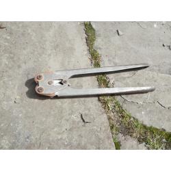 Strapex banding tool