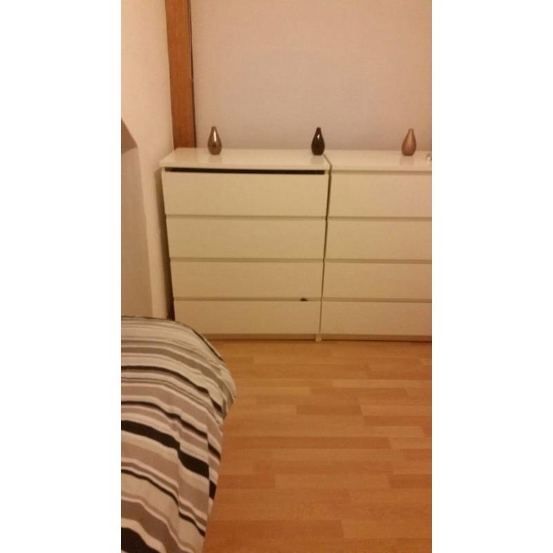 2x Malm chest of 4 drawers