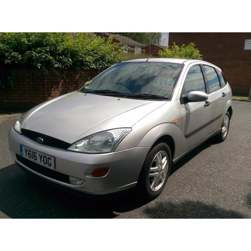 FORD FOCUS 1.6 i 16V ZETEC 5dr LONG MOT