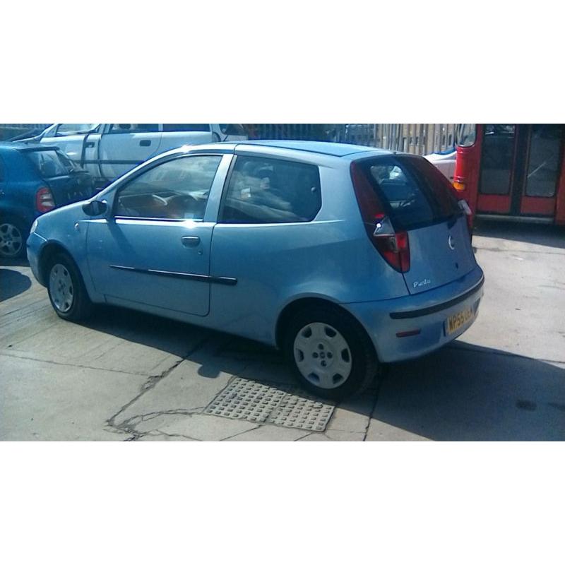 Fiat Punto 1.2 8v Active 3 Door PETROL IDEAL 1st CAR **CAM BELT CHANGED**