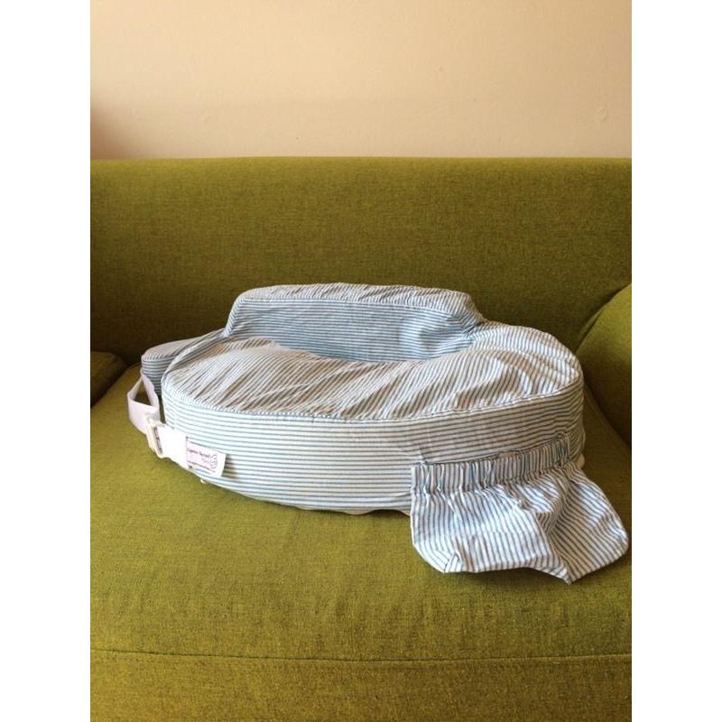 My Brest Friend Breastfeeding pillow