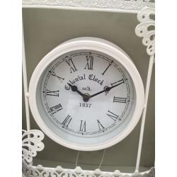 Pretty wall clock brand new