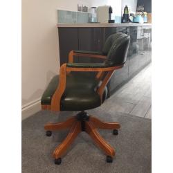 Adjustable Doctor's chair