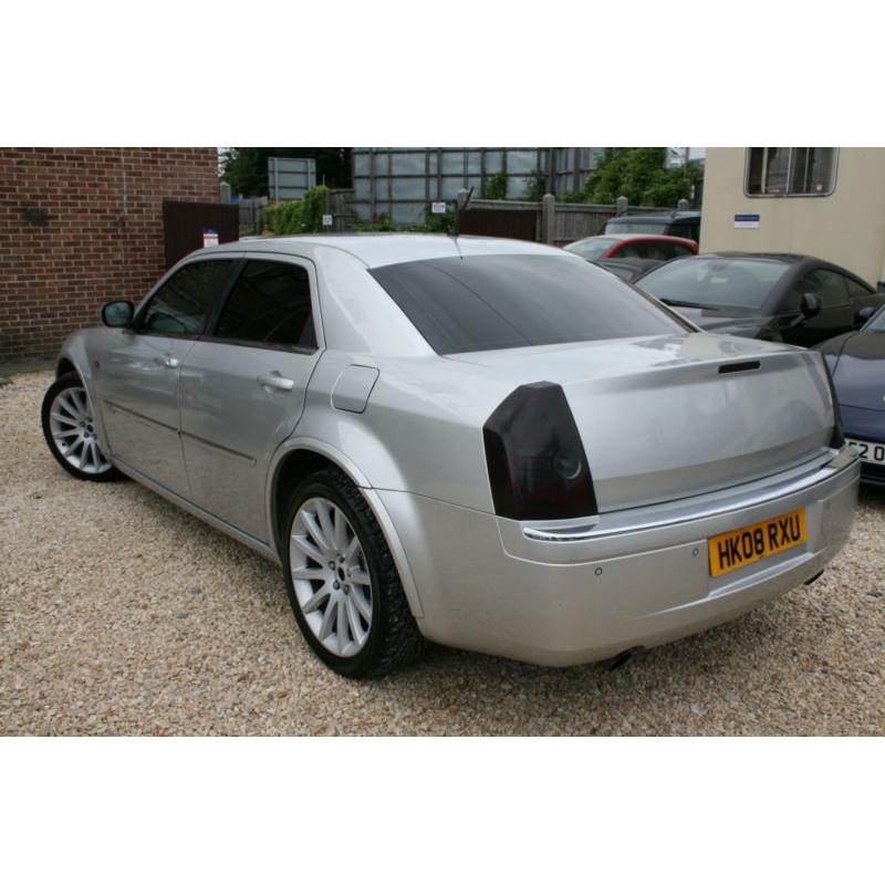 Chrysler 300C 3.0CRD V6 auto SRT Design+F/S/H+JUNE 17 MOT+6 MONTH WARRANTY+2KEYS