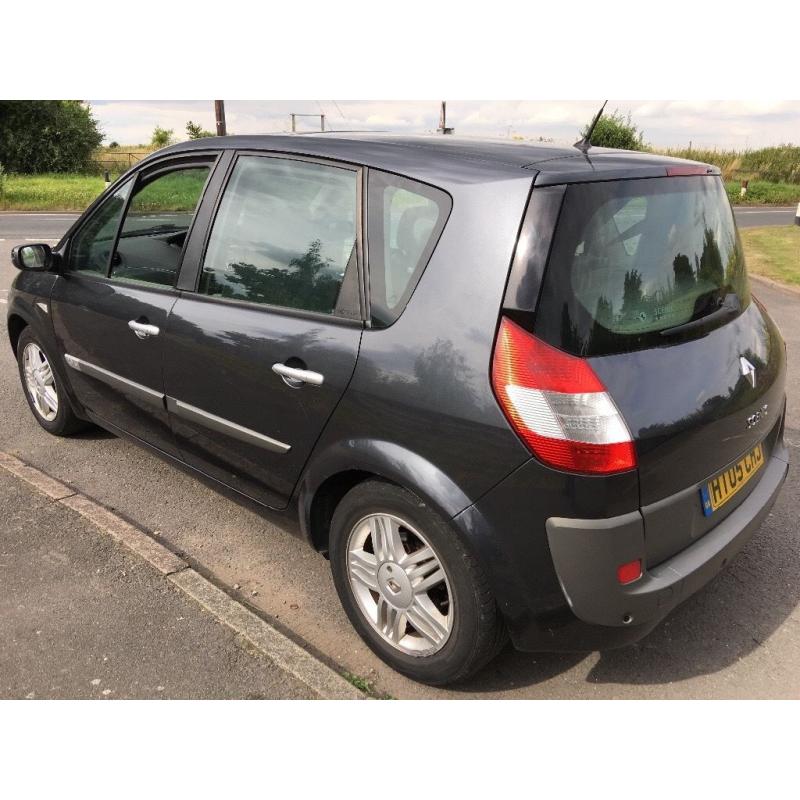 Renault Scenic Privilege VVT 136 1998cc Petrol Automatic 5 door estate 05 Plate 29/06/2005 Grey