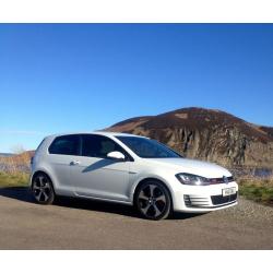 MK7 Golf Gti ( performance pack ) not s3 st vxr r32