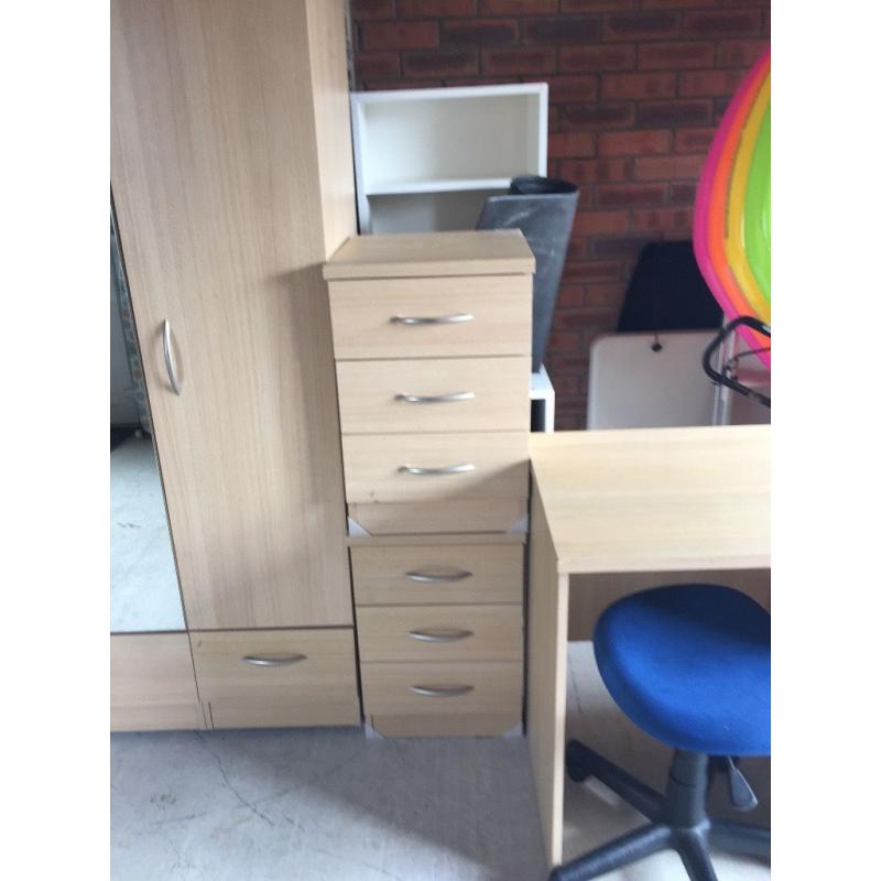 WARDROBE, BEDSIDE CABINET & DRESSER