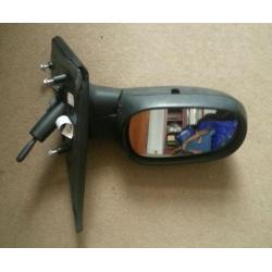 Clip left hand side mirror