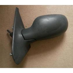 Clip left hand side mirror