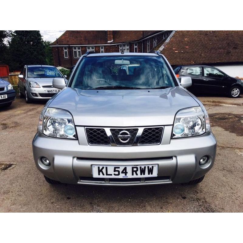 Nissan X-trail diesel leather seats sunroof full service history 83000 miles