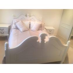 Double Bed , mattress , bedding and bedspread