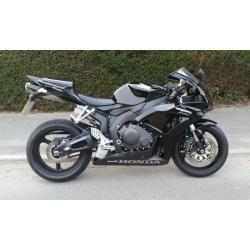 Honda cbr 1000rr