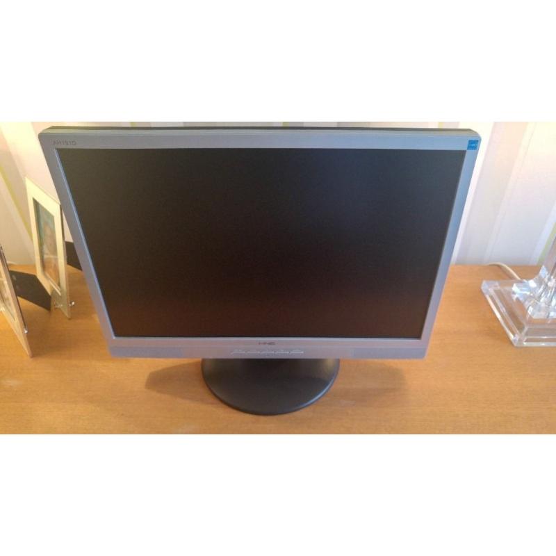 I-Inc 19" Inch Widescreen LCD Computer PC Monitor with built in speakers