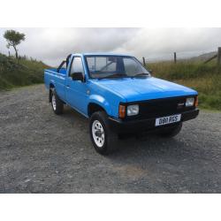 Nissan D21 4x4 pick up (Hilux Datsun)