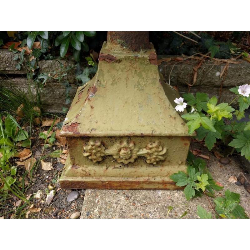 Cast iron rain water hopper/planter