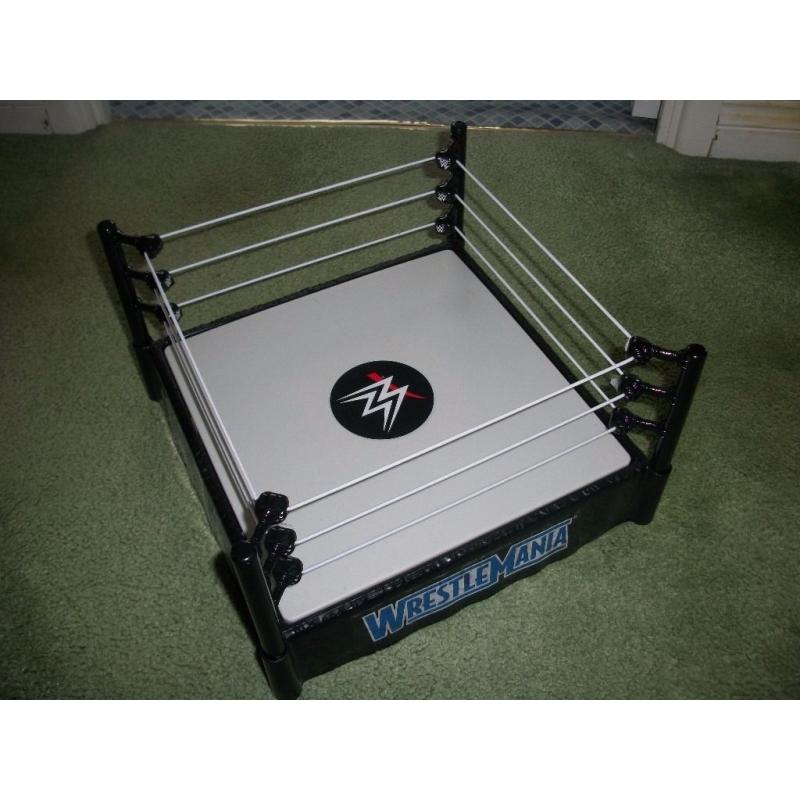 WWE Wrestle Mania Super Star Ring for WWE figures.