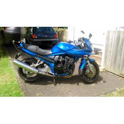 Beautiful Suzuki GSF 650 for sale.