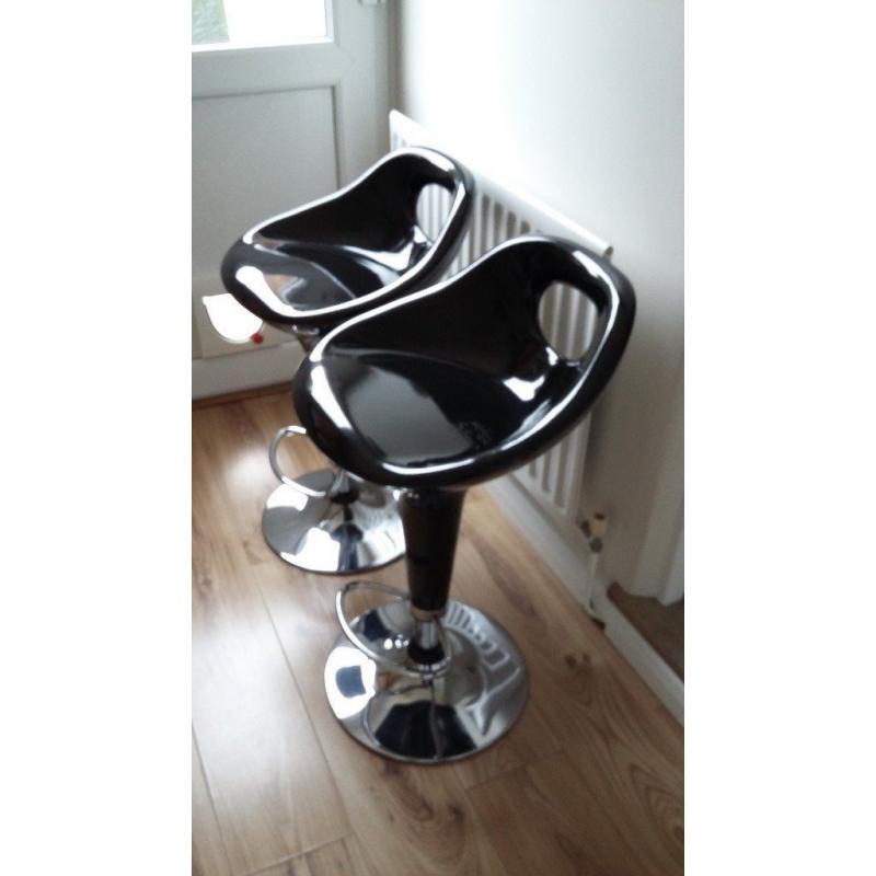 Pair of Black & Chrome Bar Stools