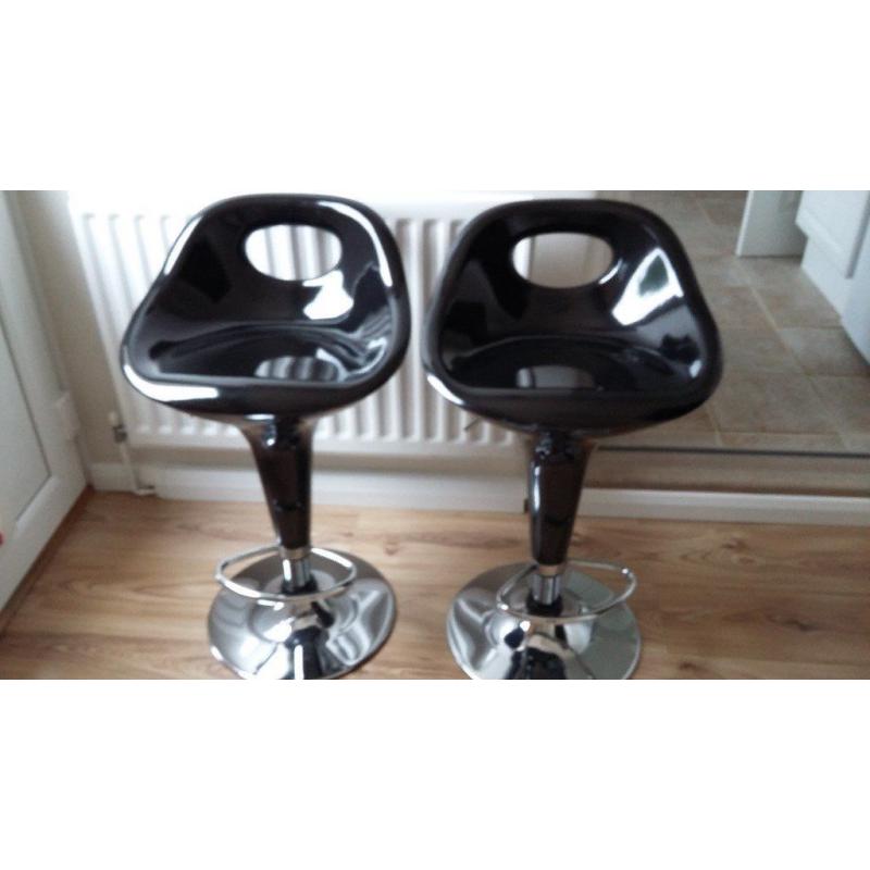 Pair of Black & Chrome Bar Stools