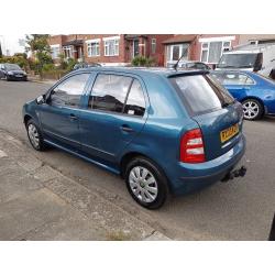 Skoda Fabia (2003) 1.4L 5dr (Automatic) - only 55,000 miles, FSH, cheap to run!