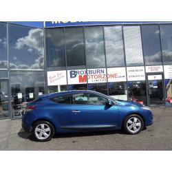 2009 59 RENAULT MEGANE 1.6 DYNAMIQUE VVT 2d 110 BHP MOT FEB 2017 **** GUARANTEED FINANCE ****