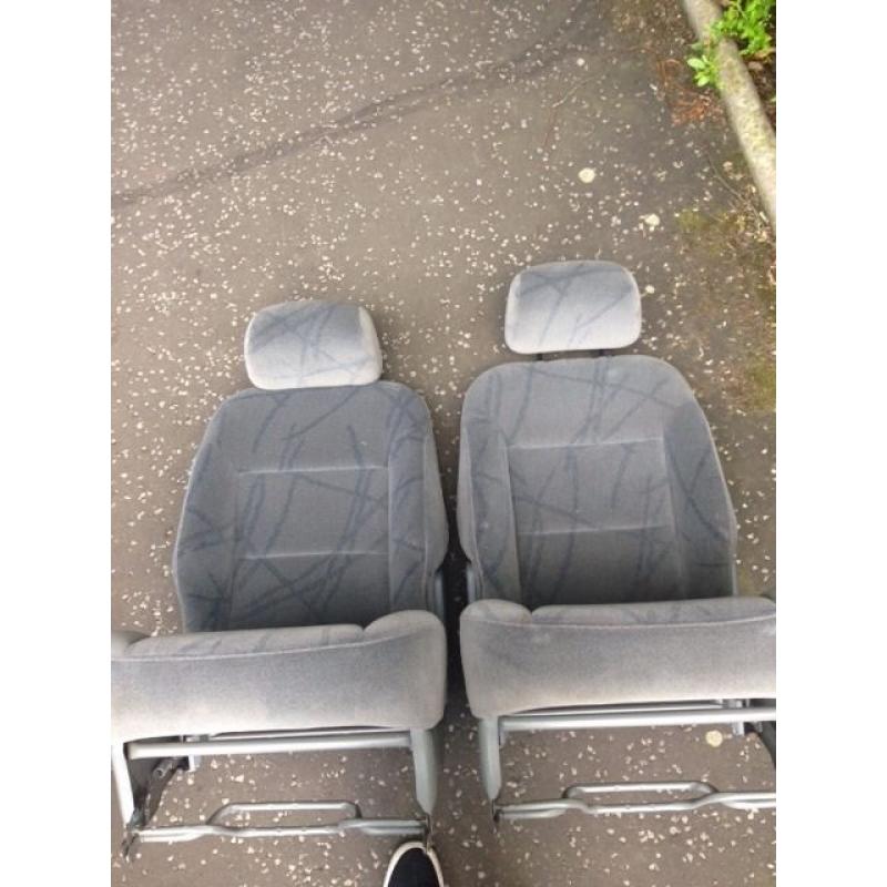 Peugeot 806 seats