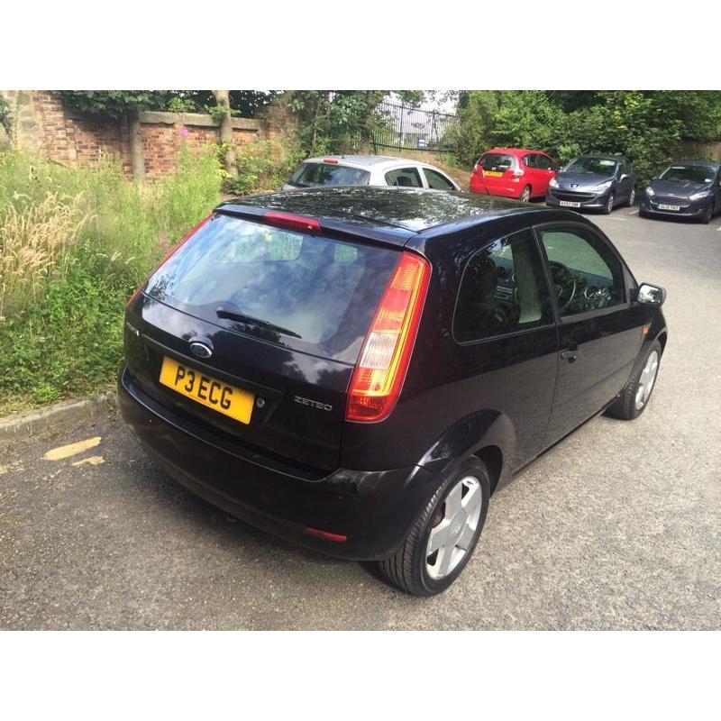 2004 Ford Fiesta low mileage and private plate