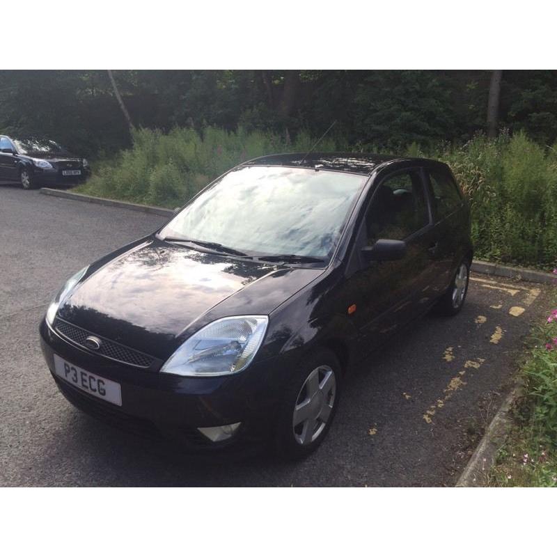 2004 Ford Fiesta low mileage and private plate